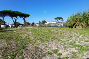Piazzale 500m2 Terracina (san vito)fronte strada