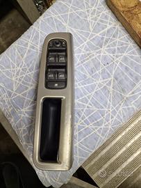 Pannello comandi alzacristalli lato guida VolvoV50