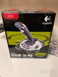 Joystick con manette e comandi volo