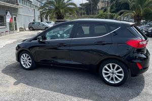 Ford Fiesta 1.5 TDCI 86cvTITANIUM CERCHI APPLE CAR