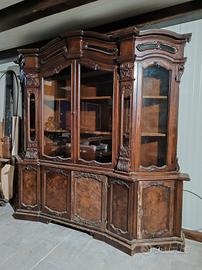 Credenza con vetrina 