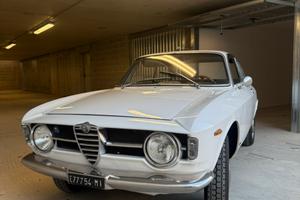 Alfa Romeo Gt scalino