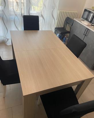 Tavolo 140x90 e 4 sedie bianche