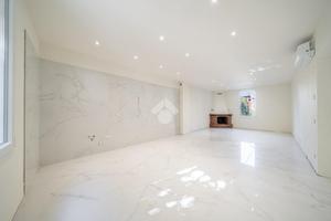 VILLA A SCHIERA A SASSUOLO