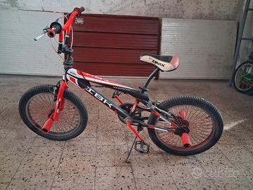 bicicletta bmx