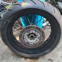 cerchio posteriore a raggi 