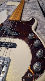 Fender Precision Ultra con ampli, nuovo