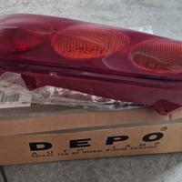 Faro posteriore dx fiat 600