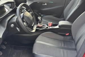 AUTO 2023 - 67.940 KM - 9.500€ TRATTABILI
