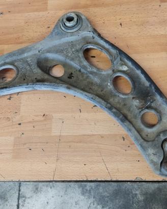 Bracc oscill ant. dx OPEL VIVARO 2.5cc diesel 2010