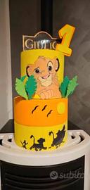 Torta scenografica Re leone - Simba con nome Giuli