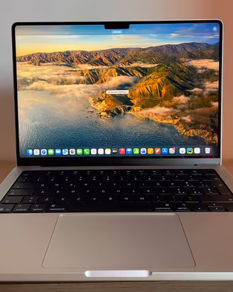 Apple MacBook Pro 14" M5 16GB 512GB– Excellent Co