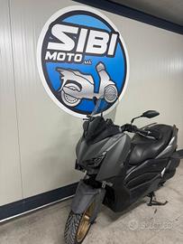 Yamaha X-Max 300 Tech Max