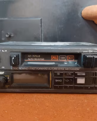 Autoradio vintage Roadstar a cassette