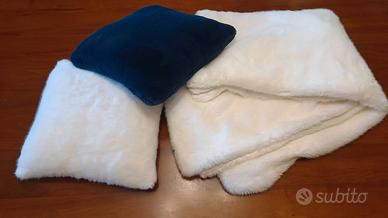 Coperta e cuscini "Maison Du Monde"