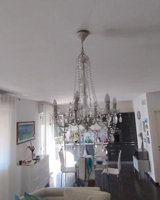 lampadario elegante finto vetro trasparente
