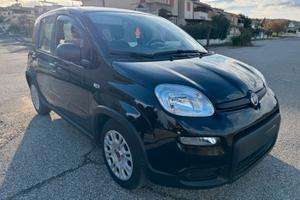 VETTURA TENUTA COME NUOVA