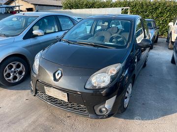 Ricambi per Renault Twingo 1.2 benz DF7A8 2008