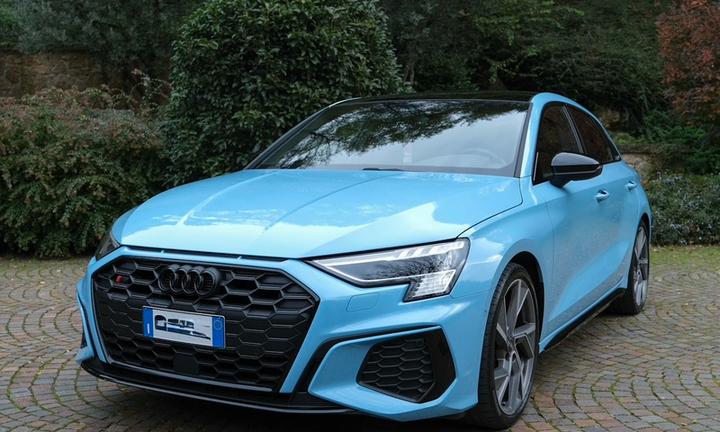 Audi S3 Sportback sport attitude Colore exclusive