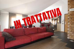 4 LOCALI A ROMANO DI LOMBARDIA