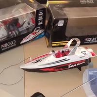 Motoscafo Nikko radiocomandato