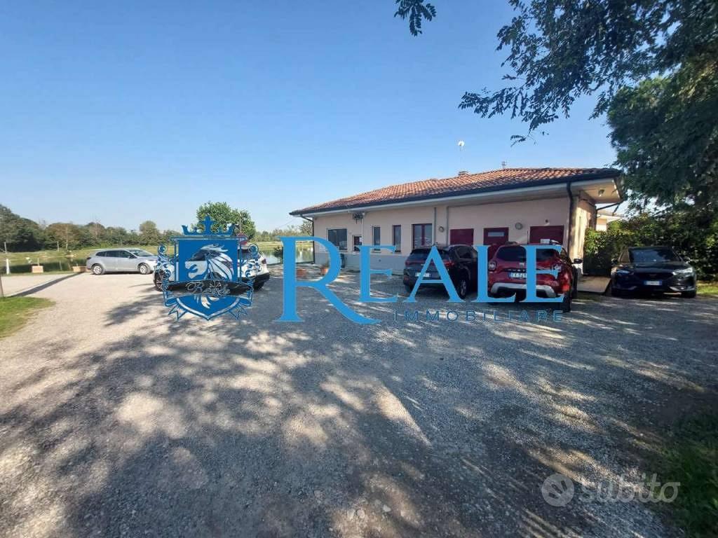 Terreno di 327000 m² a Cusago - Vista 5
