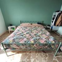 Letto king size completo 2 comodini e materasso o