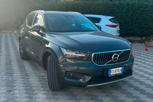 volvo xc40 2019