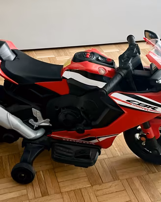 Moto elettrica per bambini con licenza Honda 6v