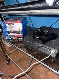 playstation 4 slim 500gb con 11 giochi e 2 pad