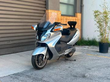 Suzuki Burgman 650