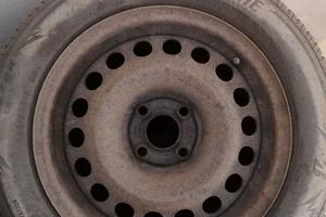 Pneumatici invernali 188/65 R15