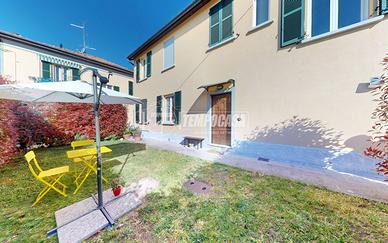 BILOCALE PIANO TERRA RISTRUTTURATO CON GIARDINO, B