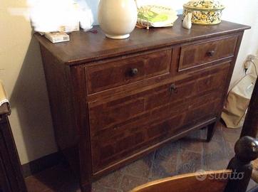 Credenza intarsiata con cassetti antica