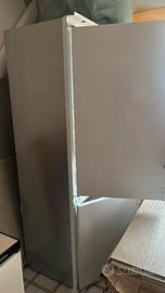 Frigorifero da incasso marca Indesit