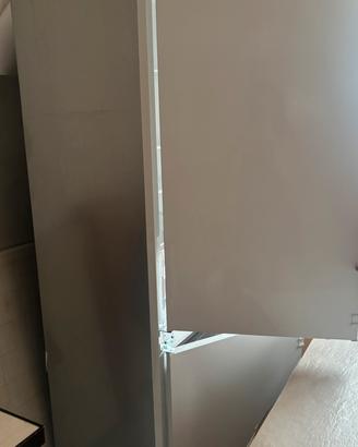 Frigorifero da incasso marca Indesit