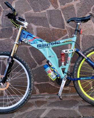 BIANCHI MOUNTAIN BIKE DOWNHILL FY 640 BOX ALLOY