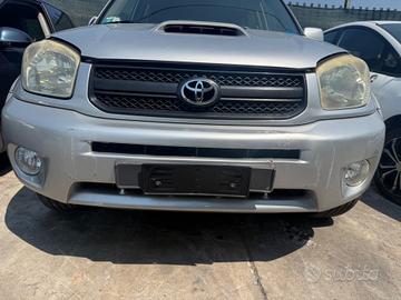 paraurti anteriore toyota rav 4 2004