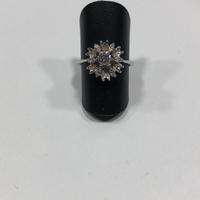 anello in oro bianco
