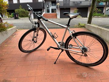 Bicicletta Adriatica ibrida