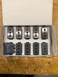 Presa bipasso Bticino Axolute