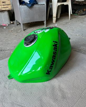 Serbatoio kawasaki ninja 636