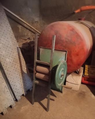 torchio per uva in buonissime condizioni 