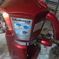 Macchina da caffè della mokona funzionante