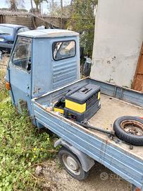 Ape Piaggio 50 cc Furgoncino cassonato.