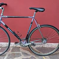 Bicicletta da corsa Bonetti con manubrio touring