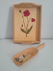 Set vassoio e palettina in legno decorato