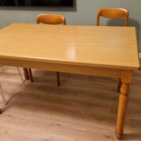 Tavolo legno classico