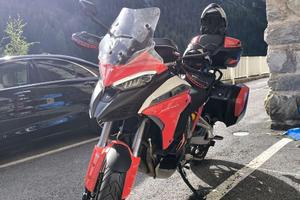 Ducati Multistrada v4s