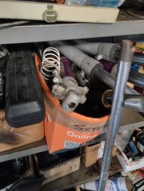 LOTTO RICAMBI MOTO E SCOOTER 2T